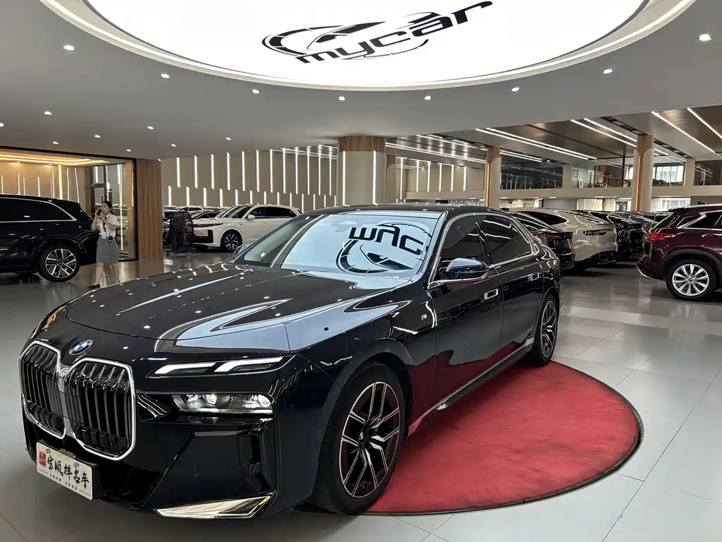 BMW 7 Series 7 2023 735Li M Sport