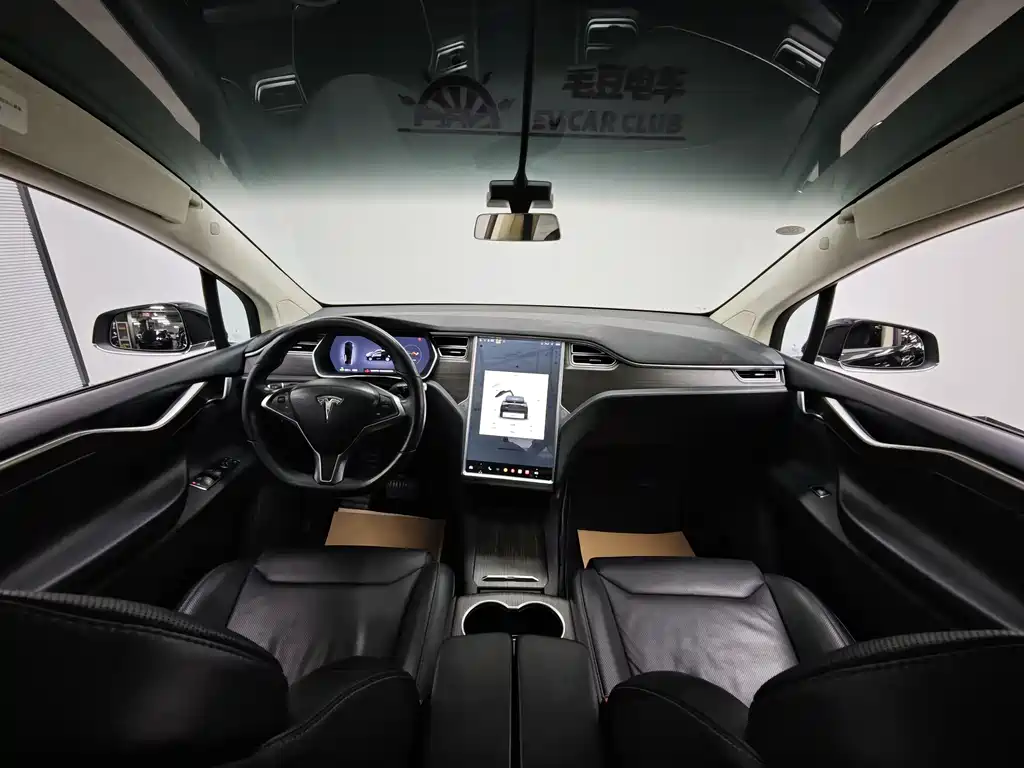 Tesla Model X — фотографии объявления, Фото 35