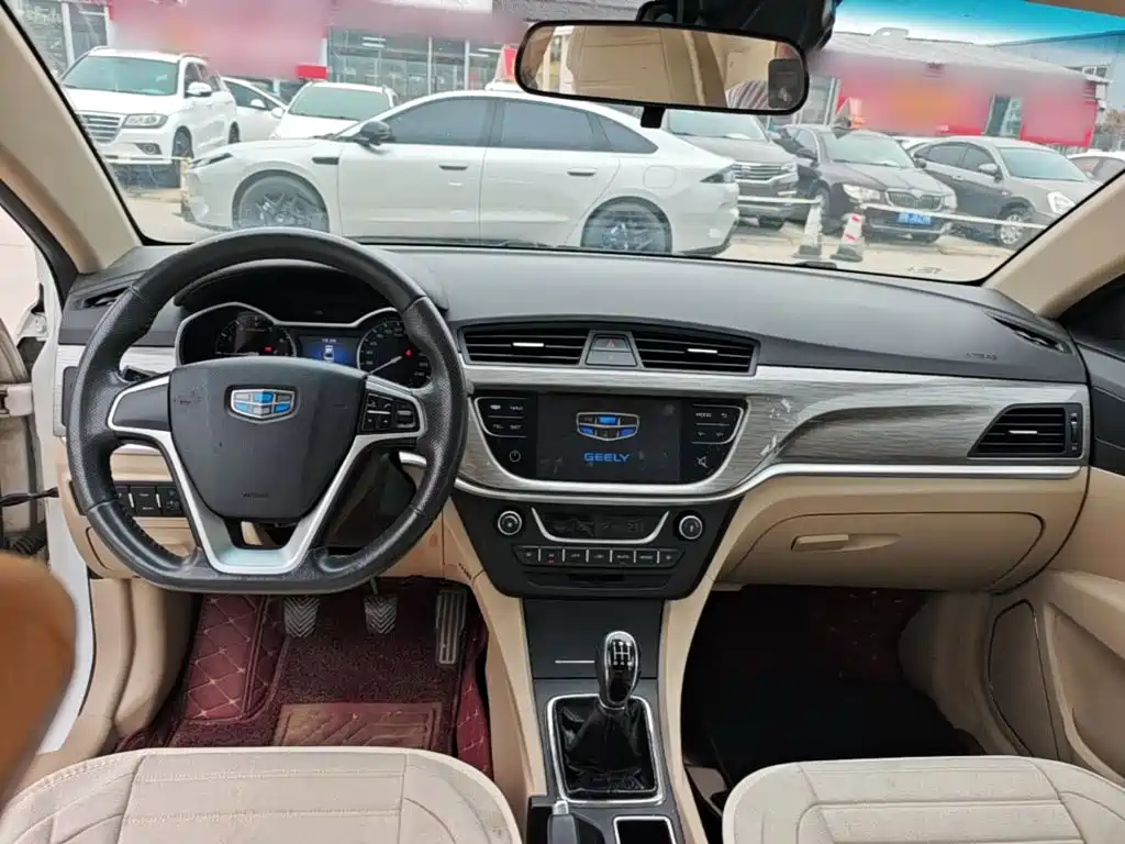 Geely Emgrand — миниатюра 10