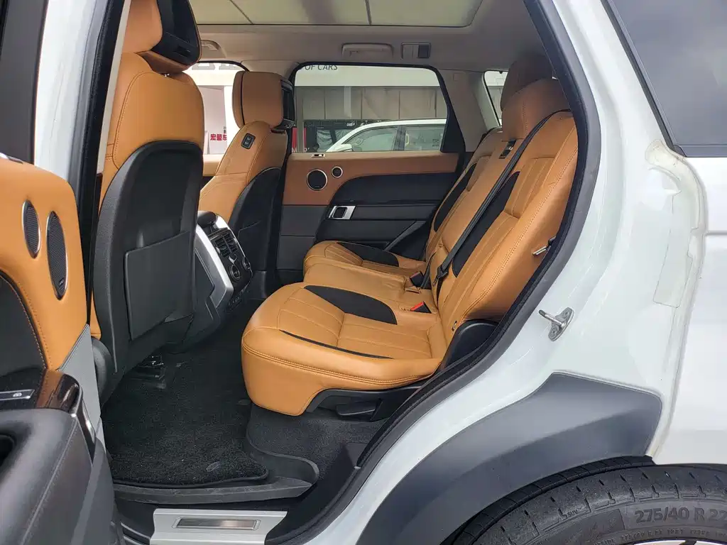 Land Rover Sport — миниатюра 4