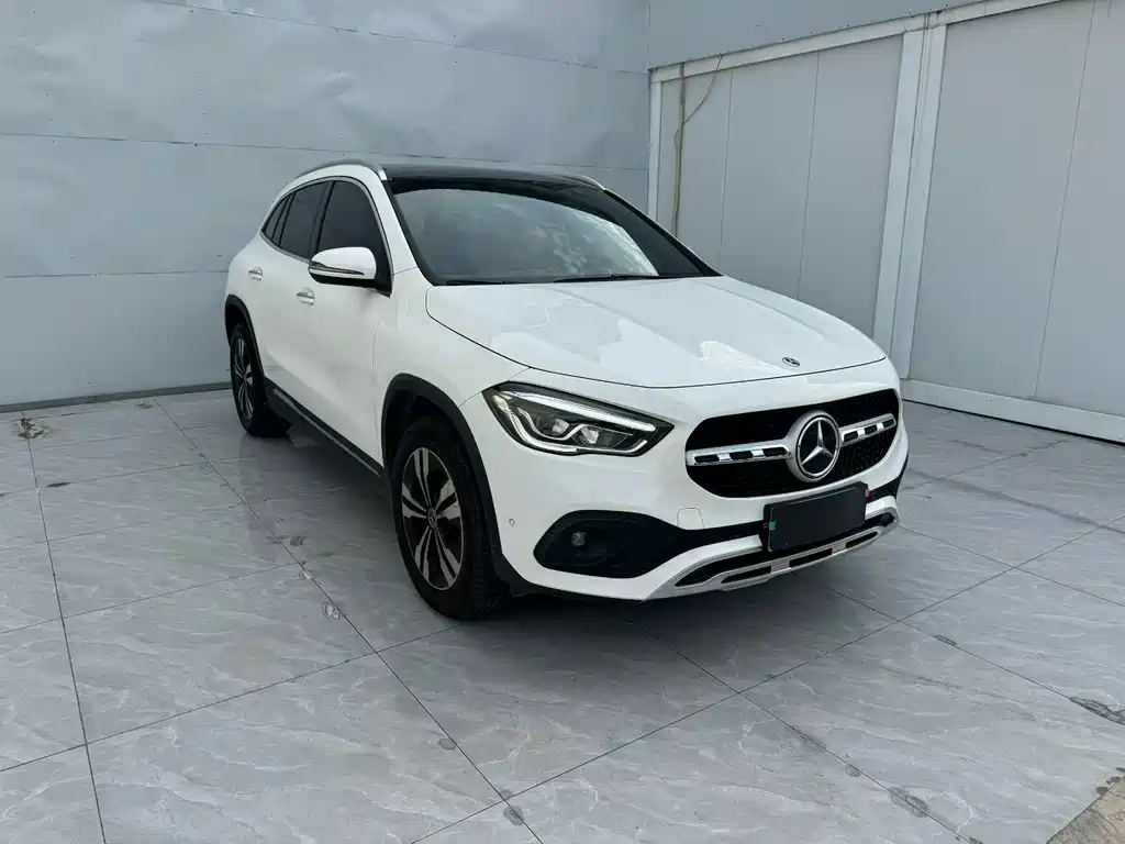 Mercedes-Benz GLA — миниатюра 3