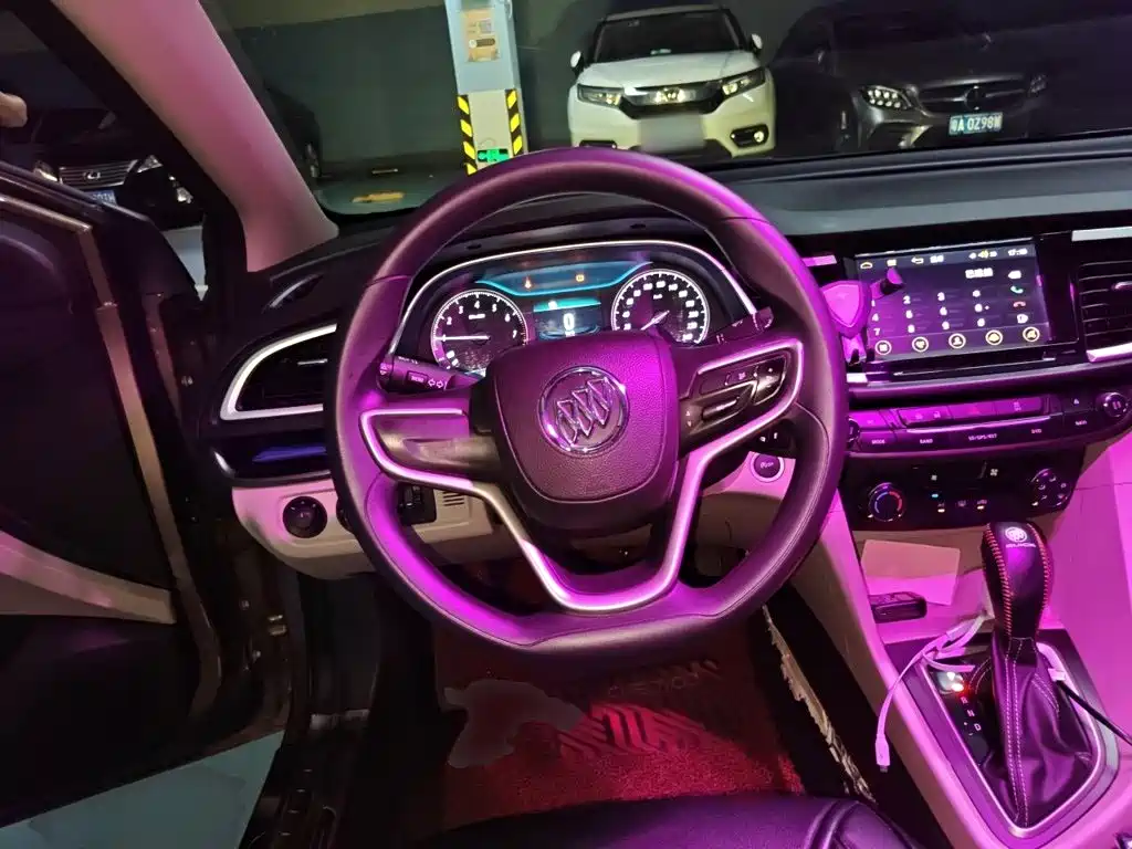 Buick Excelle — миниатюра 11
