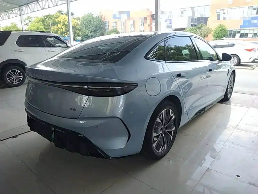 BYD Seal — миниатюра 7