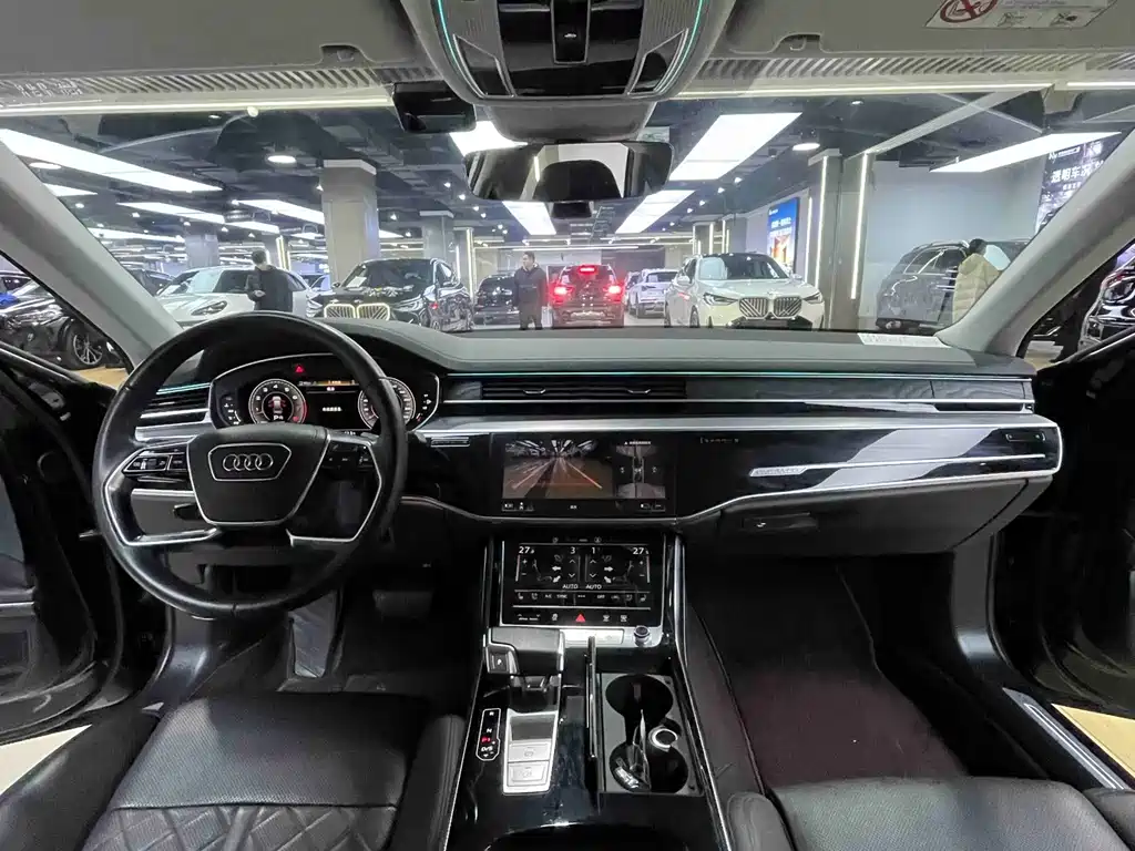 Audi A8 — миниатюра 6