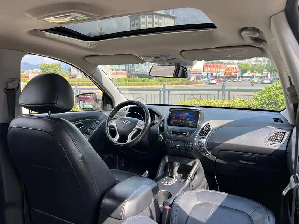Hyundai ix35 — миниатюра 9