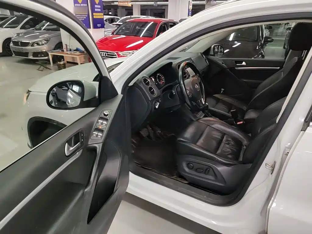 Volkswagen Tiguan — миниатюра 16