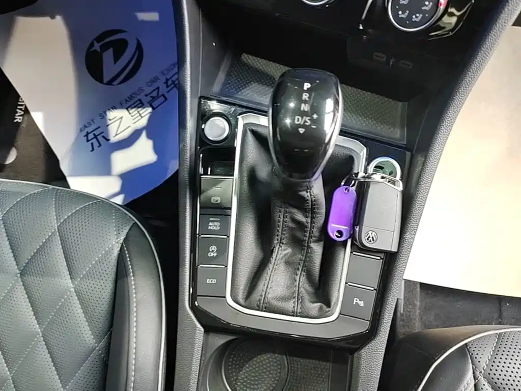 Volkswagen Sagitar — миниатюра 14