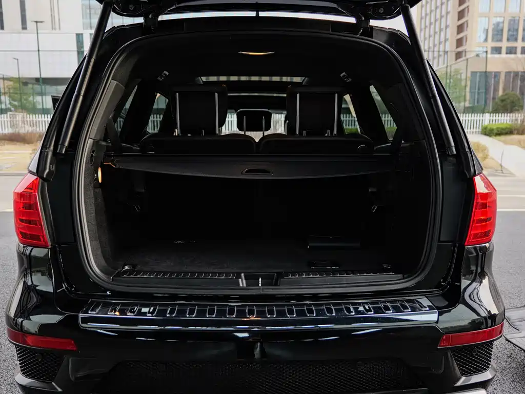 Mercedes-Benz GL-Class AMG — миниатюра 10