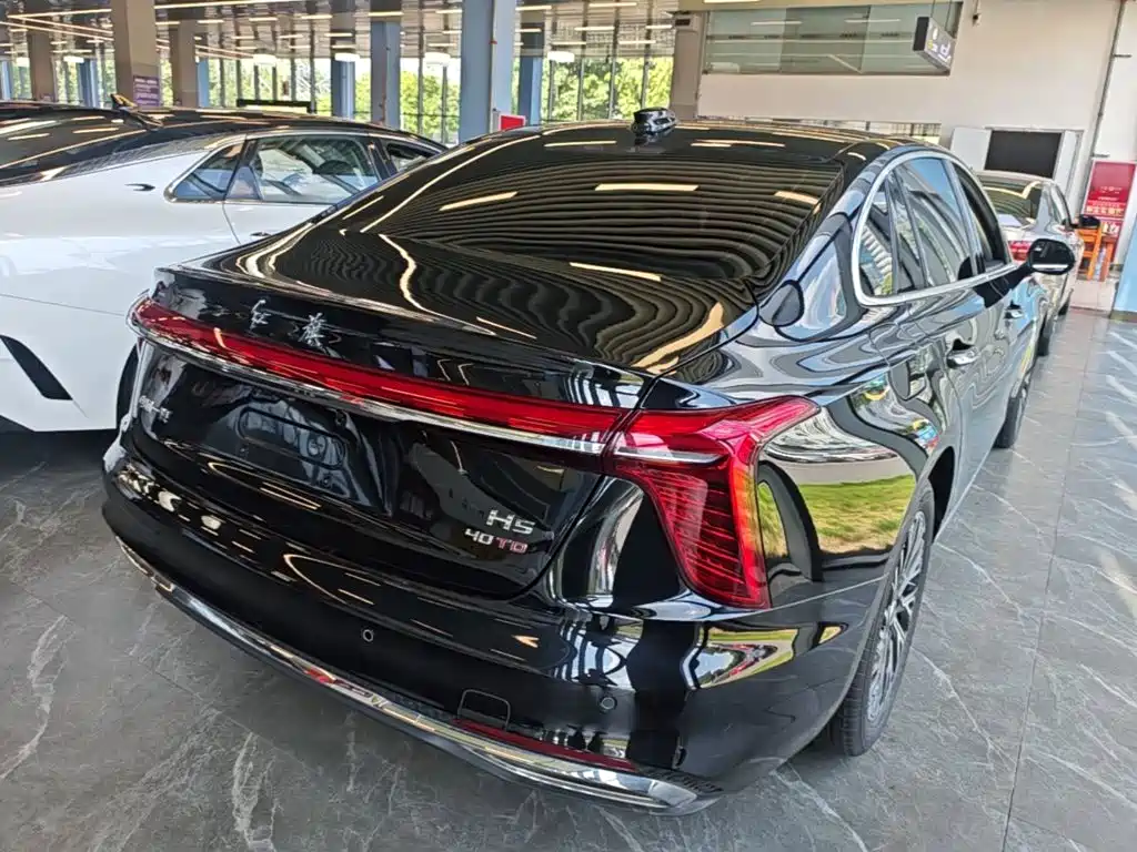 Hongqi H5 2025 2.0T AT