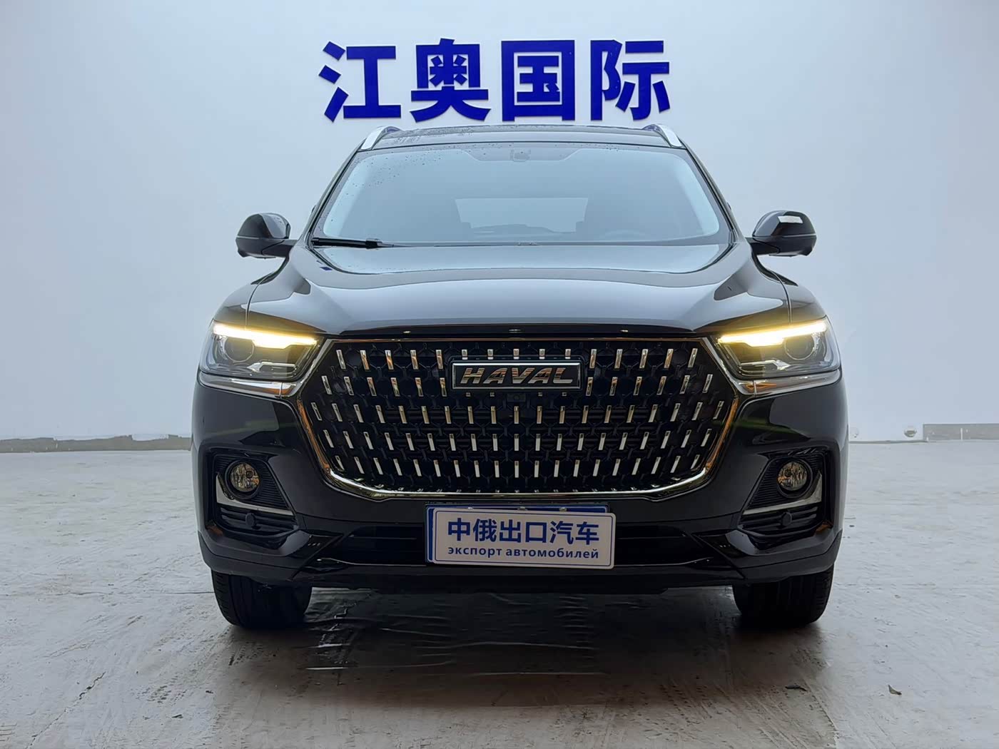 Haval Haval H6 1.5 л 2023 г. Чёрный, пробег 25000 км