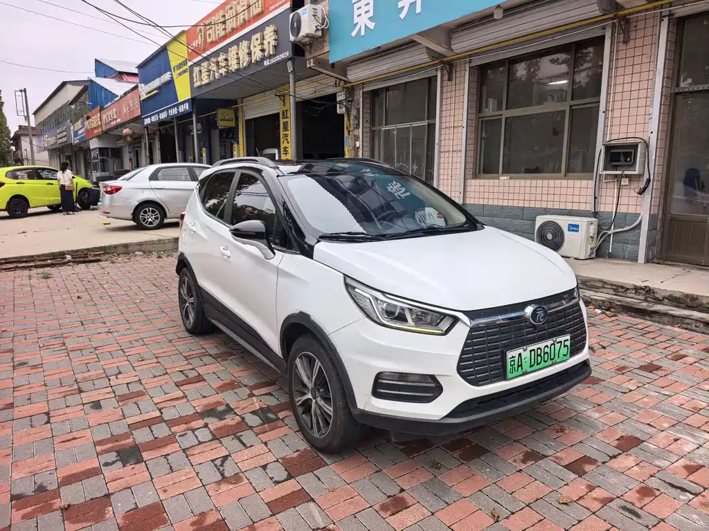 BYD Yuan EV — миниатюра 2
