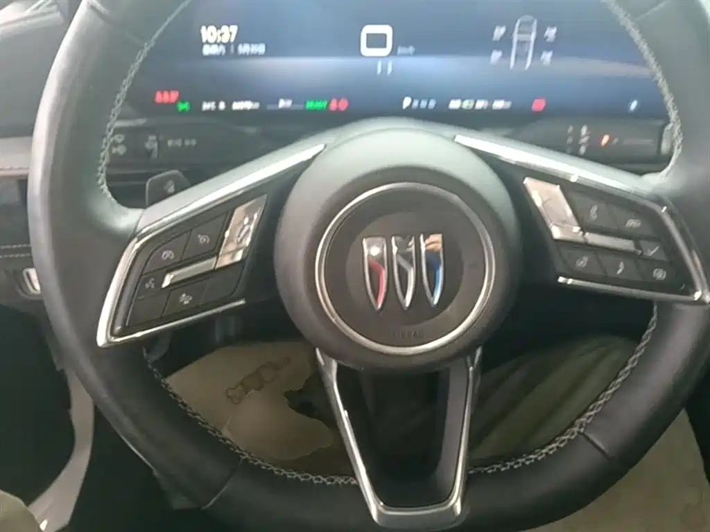 Buick E4 — миниатюра 11