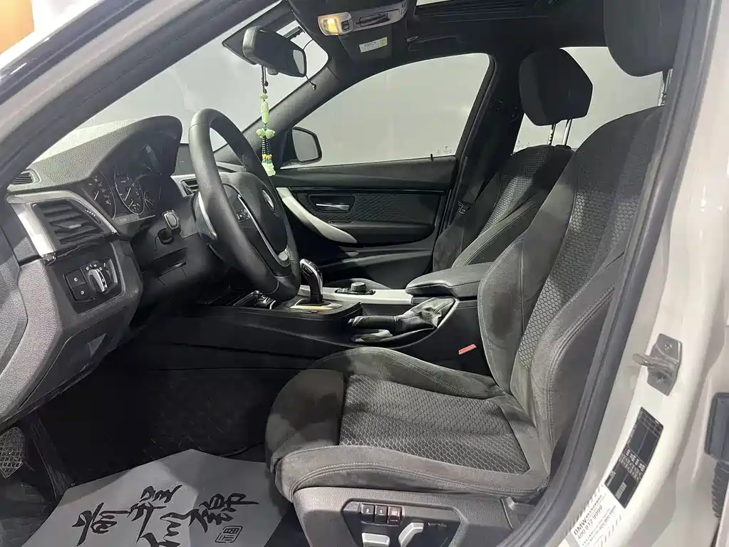 BMW 3 Series — миниатюра 5