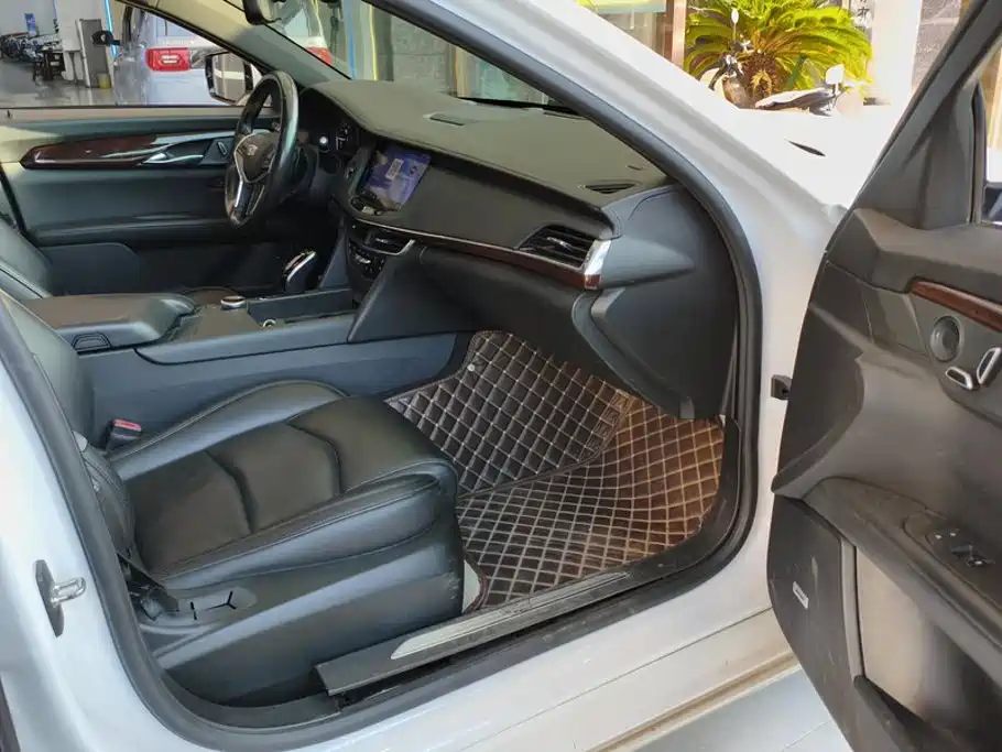 Cadillac CT6 — миниатюра 8