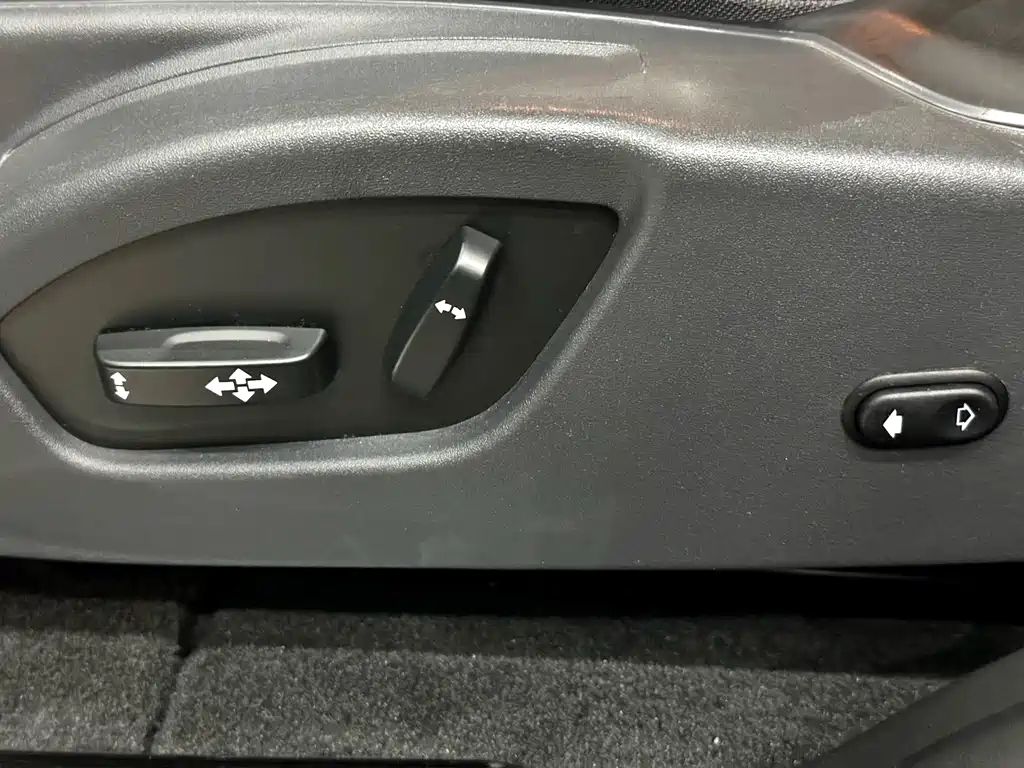 Volvo XC60 — миниатюра 9