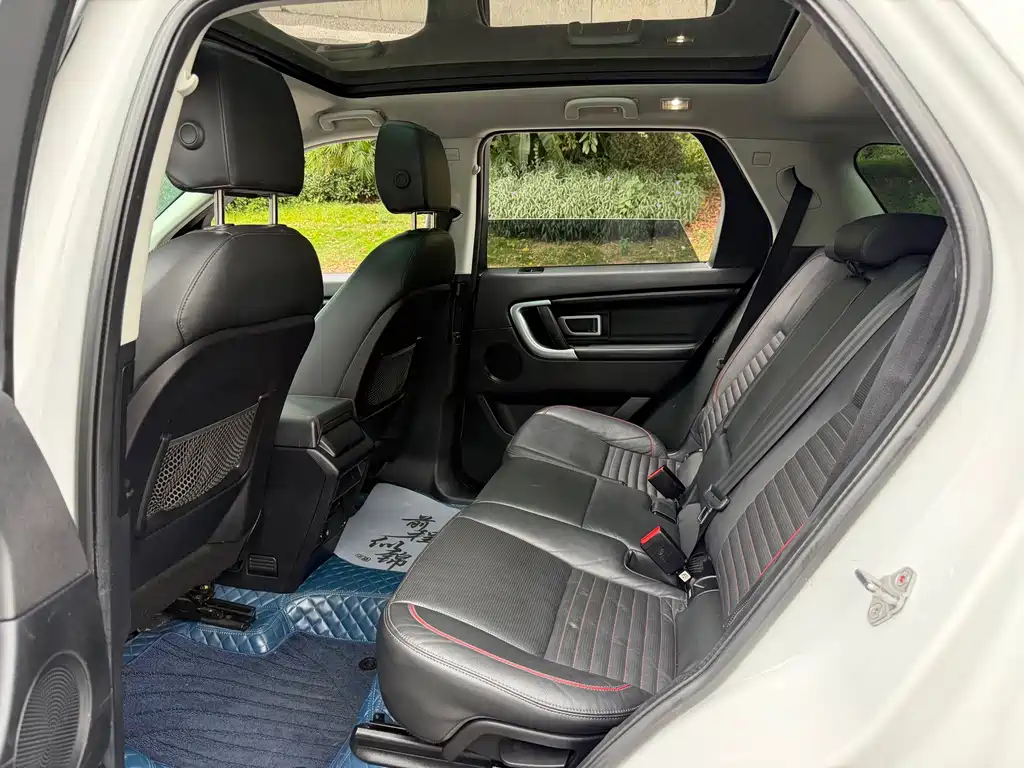 Land Rover Discovery Sport — миниатюра 10