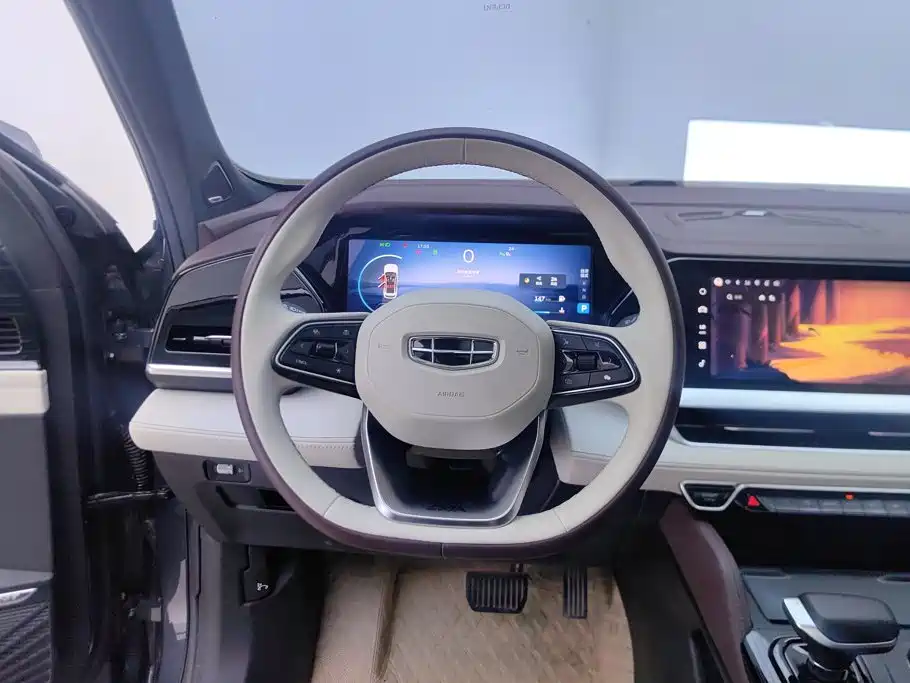 Geely Xingyue L — миниатюра 15