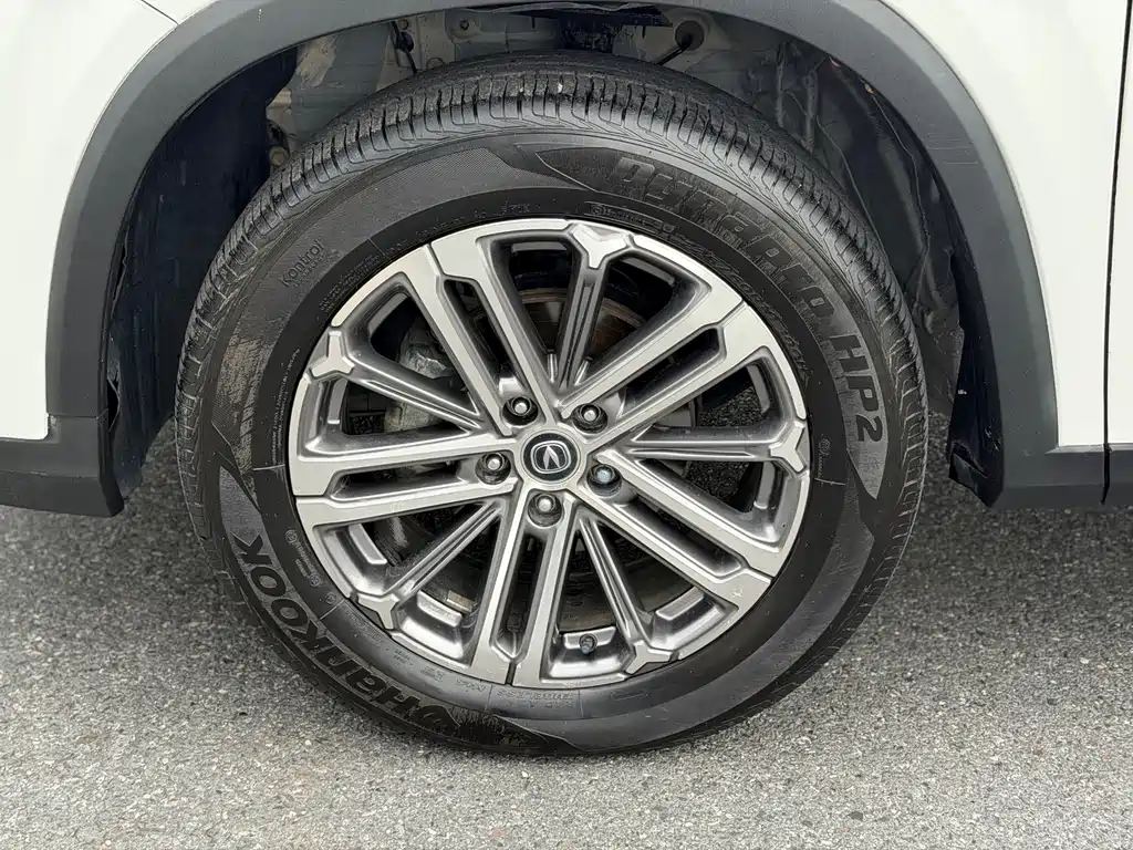 Changan Changan CS75PLUS — миниатюра 4