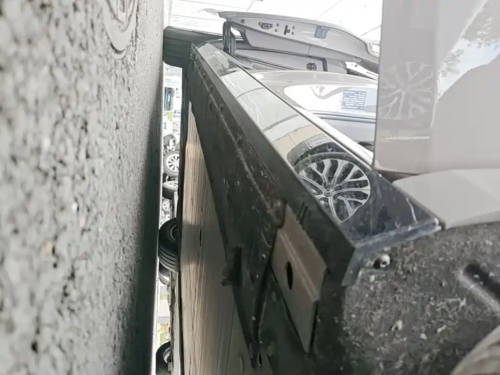 Li Auto Li MEGA — миниатюра 21
