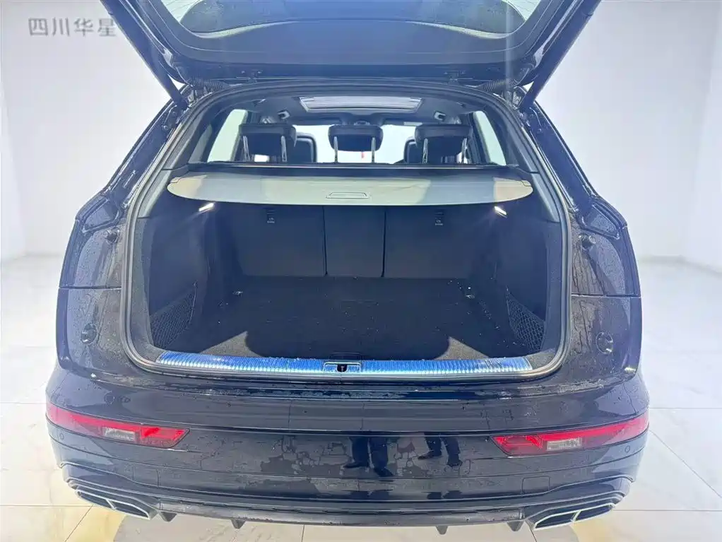 Audi Q5L 2024 40 TFSI Luxury