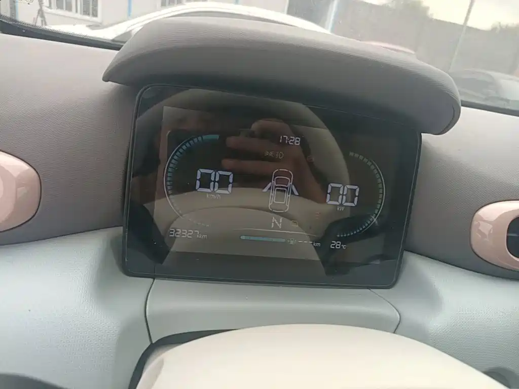 Leapmotor Leapmotor T03 — миниатюра 12