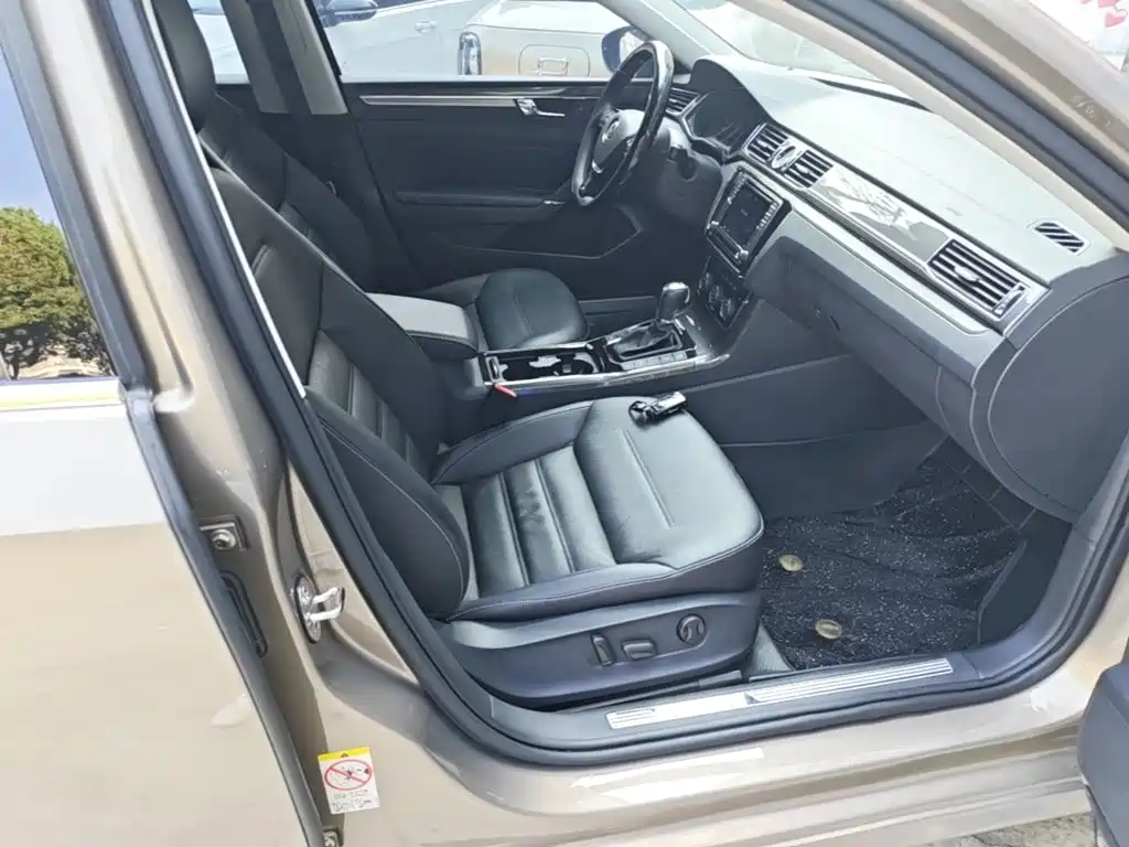Volkswagen Passat — миниатюра 20