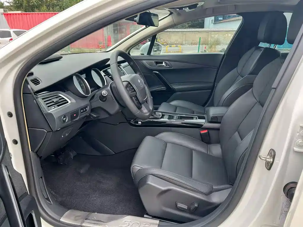 Peugeot 508 — миниатюра 4