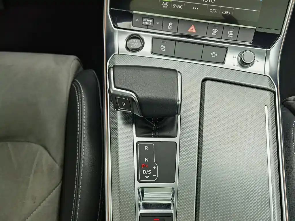 Audi A6L — миниатюра 13