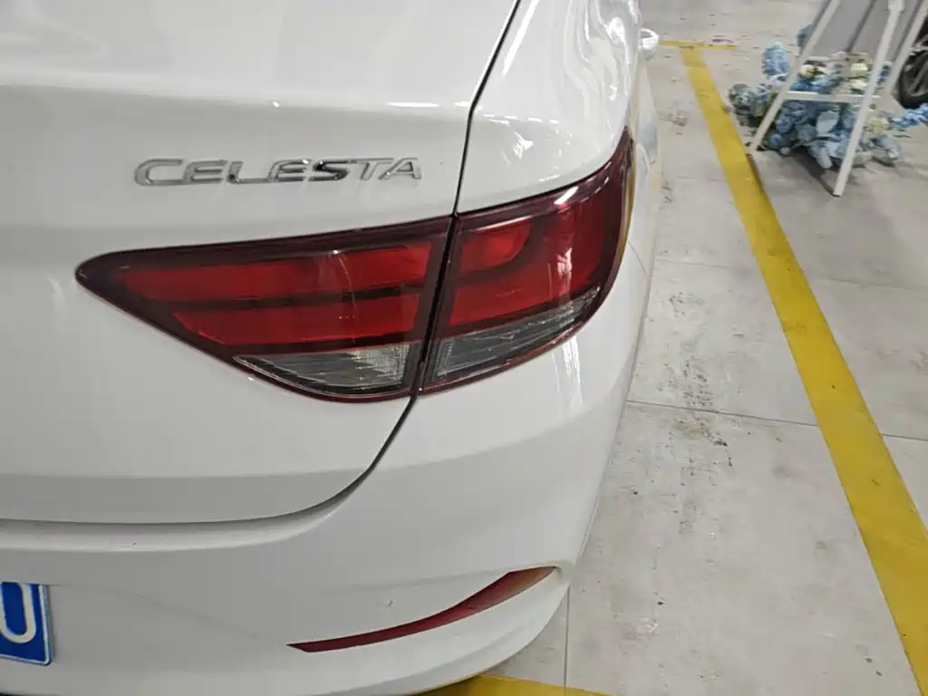 Hyundai Elantra — миниатюра 8