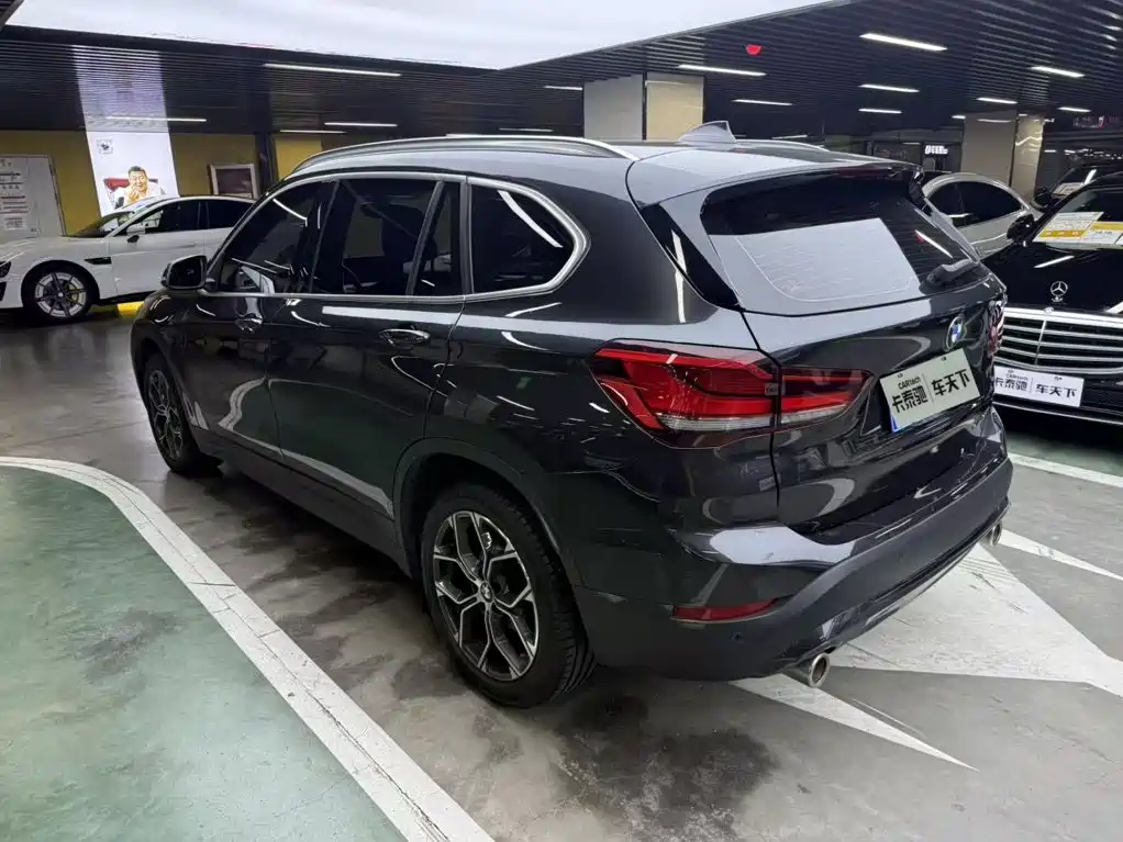 BMW X1 — миниатюра 5