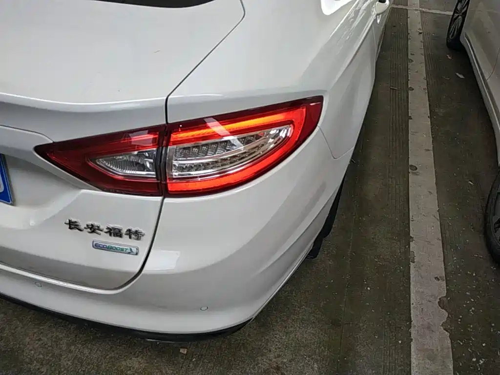 Ford Mondeo 2013 1.5L GTDi180 Fashion