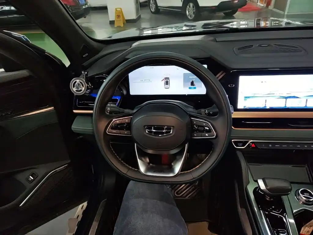 Geely Xingyue L — миниатюра 11