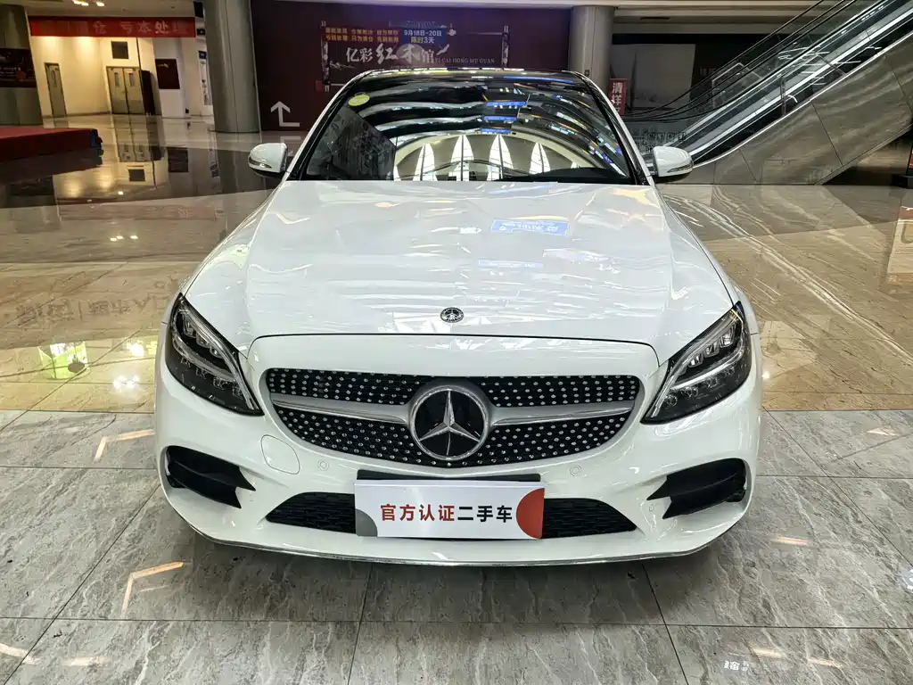 Mercedes-Benz C-Class — миниатюра 2