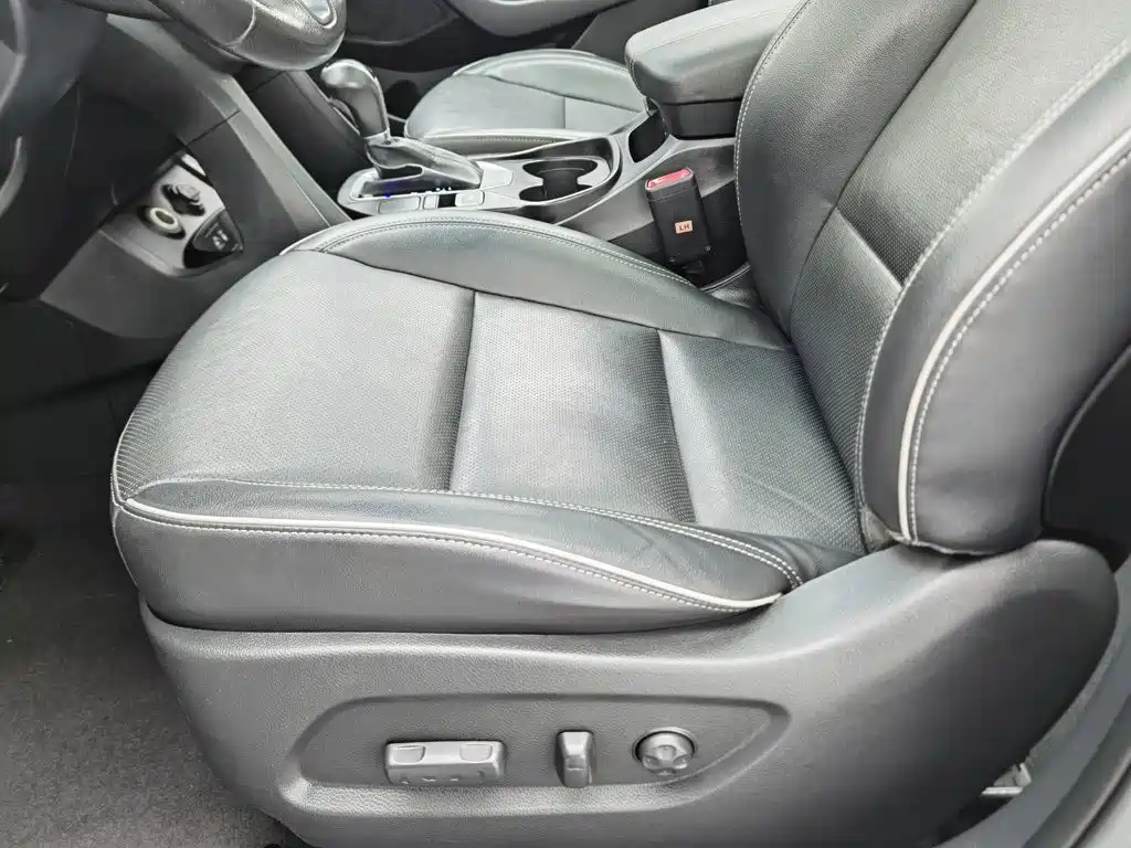 Hyundai Santa Fe — миниатюра 20
