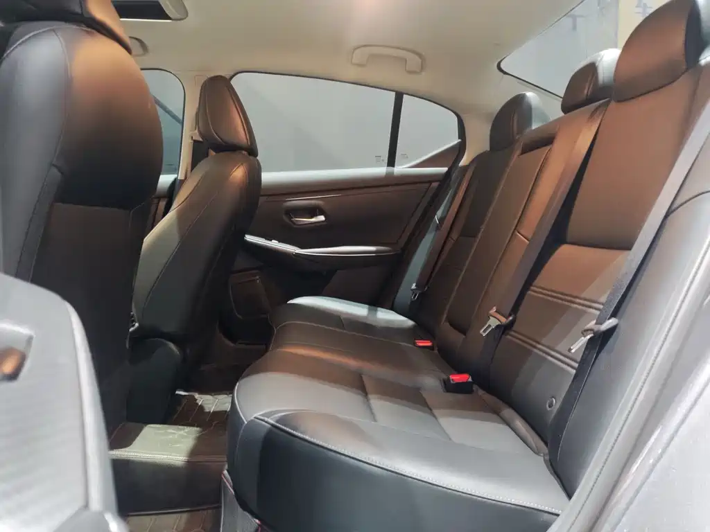 Nissan Sylphy — миниатюра 7