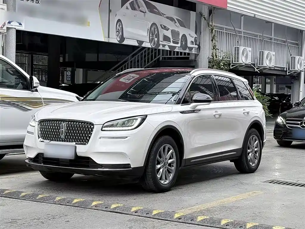Lincoln Corsair 2021