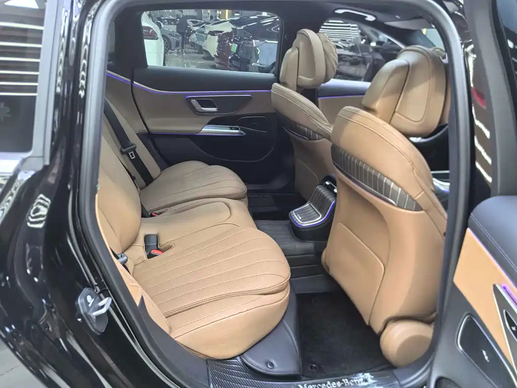 Mercedes-Benz E-Class New Energy — миниатюра 13