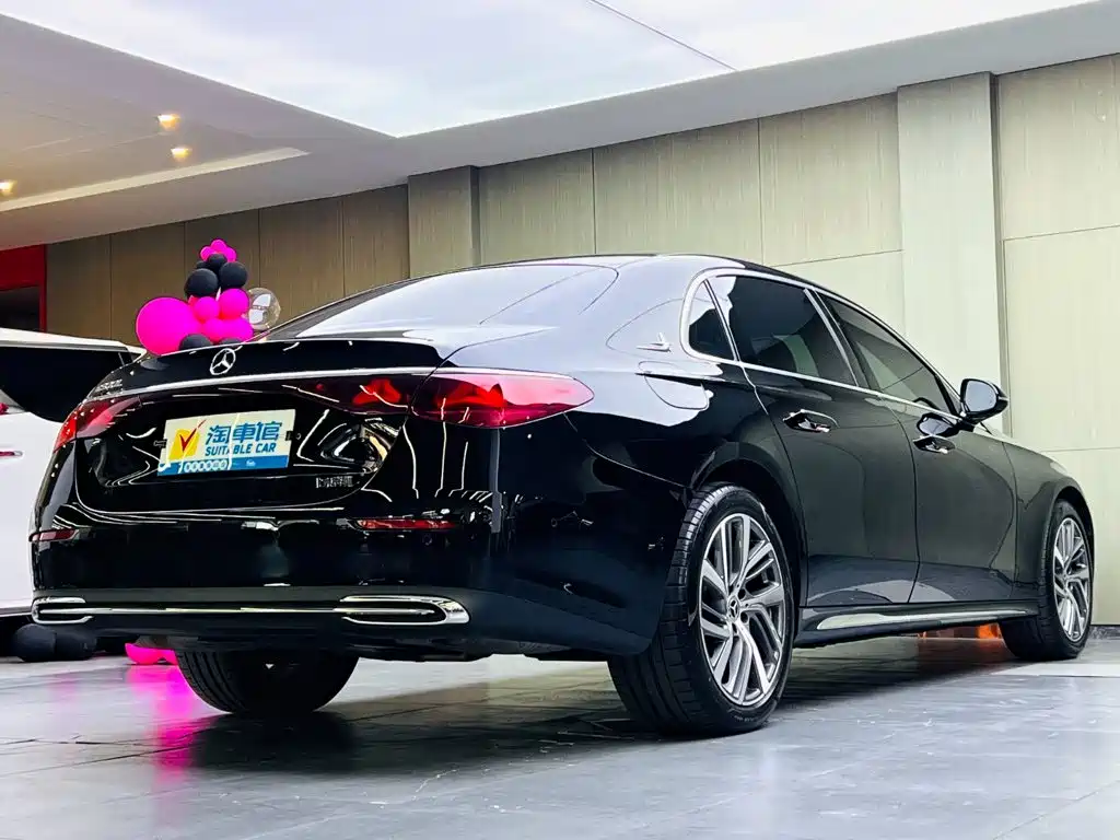 Mercedes-Benz E-Class — миниатюра 4