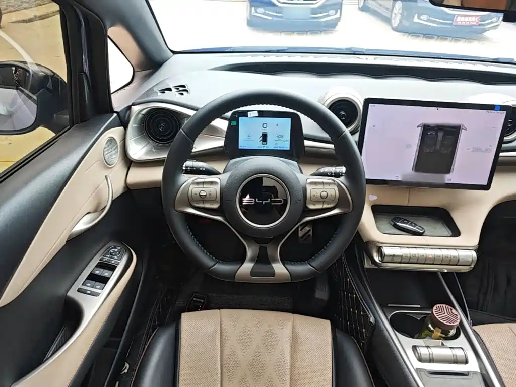 BYD Dolphin — миниатюра 11
