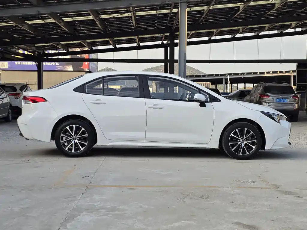 Toyota Levin — миниатюра 4