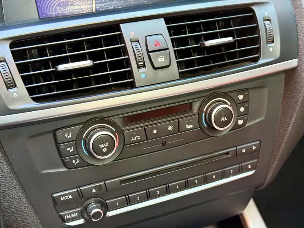BMW X3 (Import) — миниатюра 11