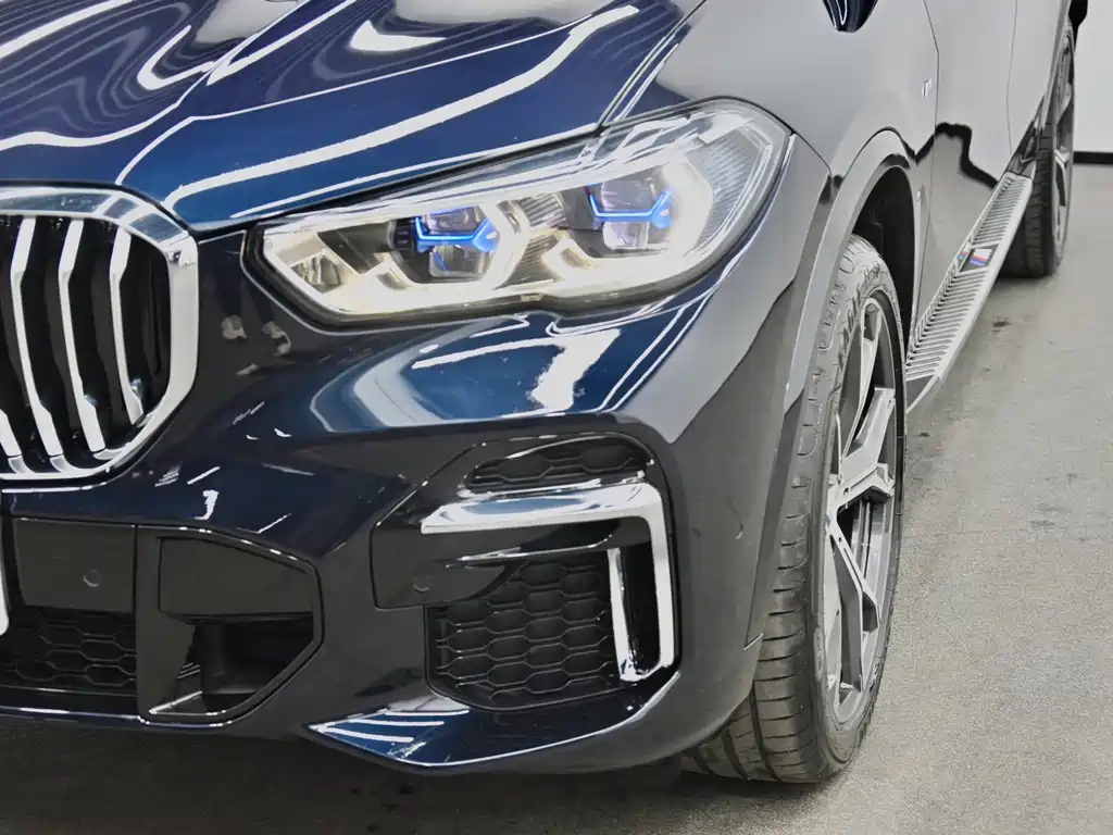 BMW X5 — миниатюра 28
