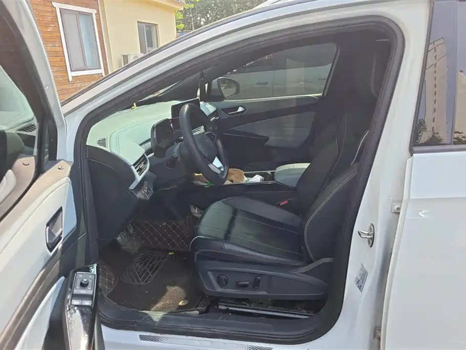 Volkswagen ID.4 X 2023 Smart