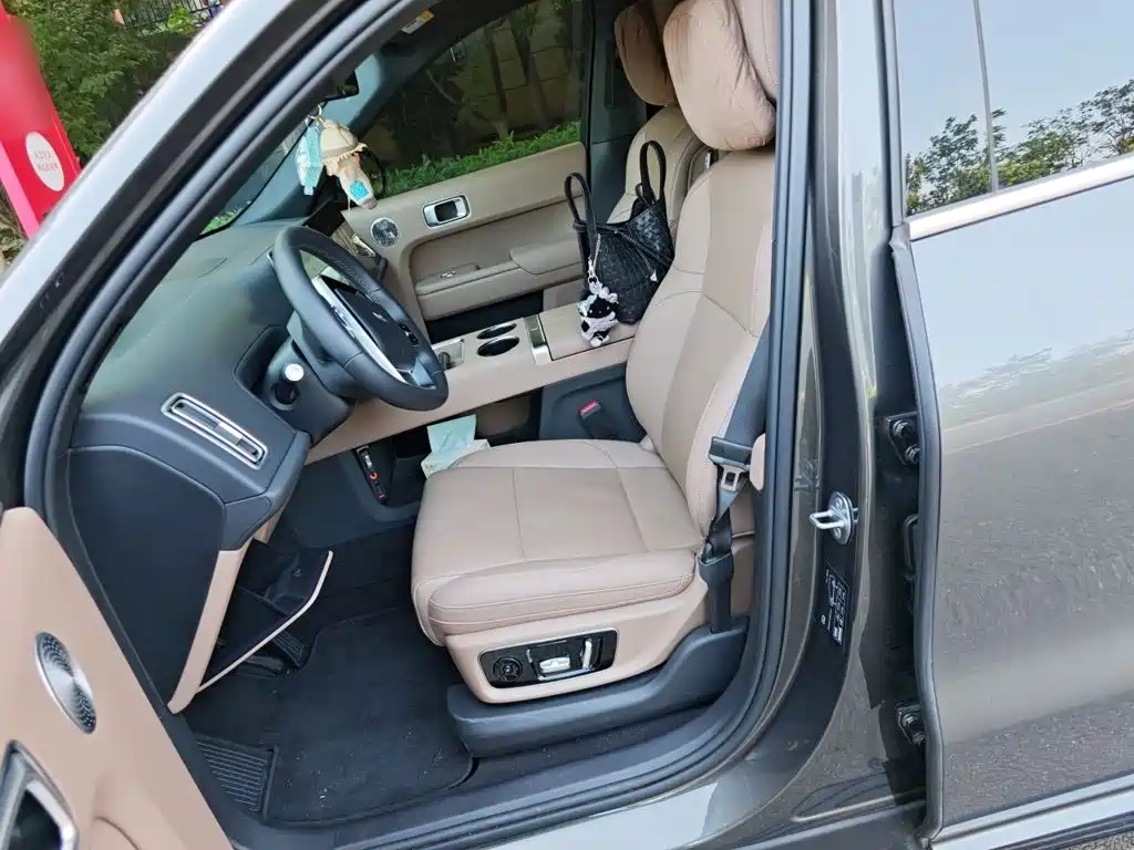 Li Auto Li L9 — миниатюра 8