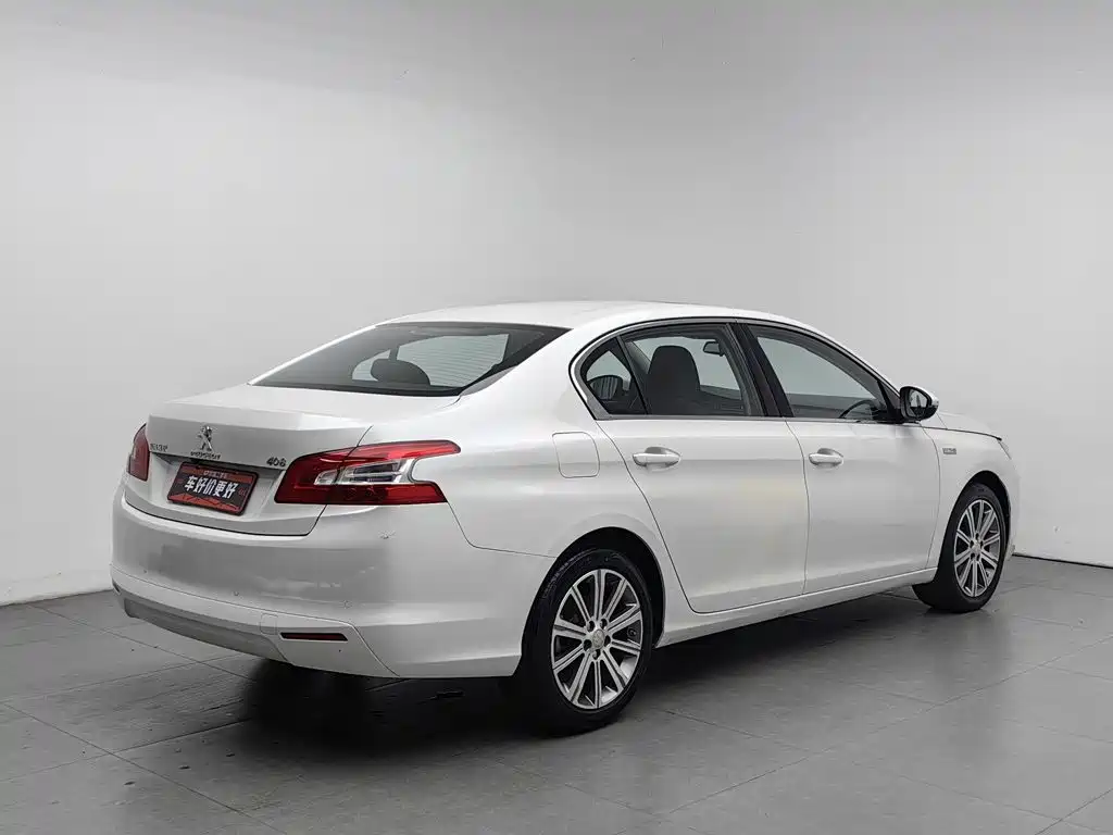 Peugeot 408 — миниатюра 2