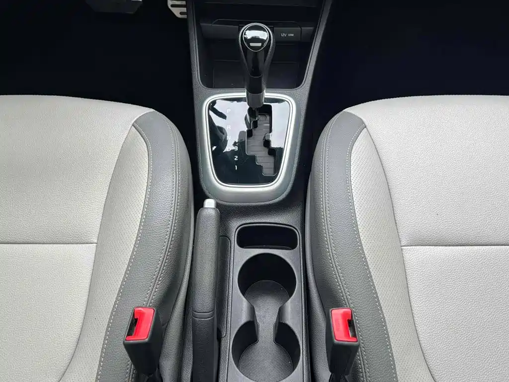 Kia Huanchi — миниатюра 16