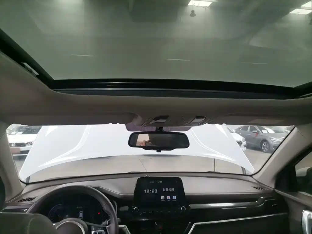 Kia Sportage — миниатюра 18