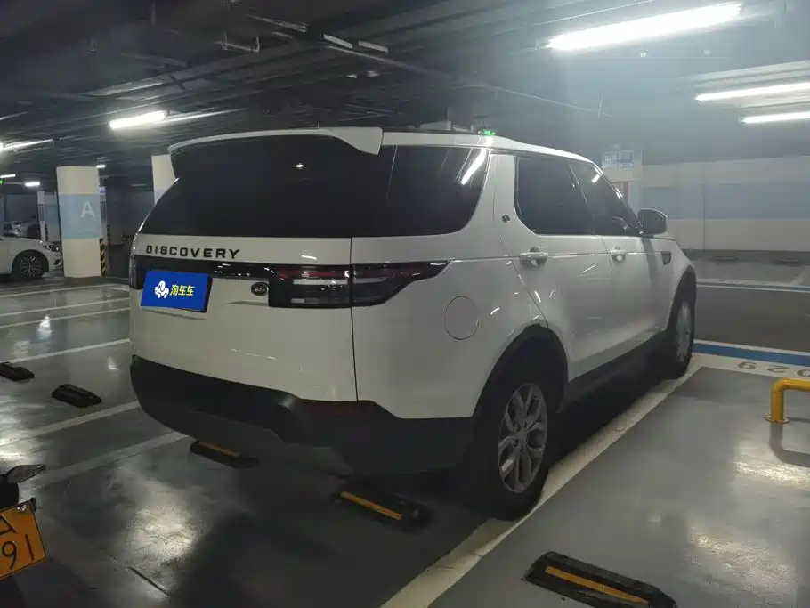 Land Rover Discovery 2018 3.0 SC V6 SE