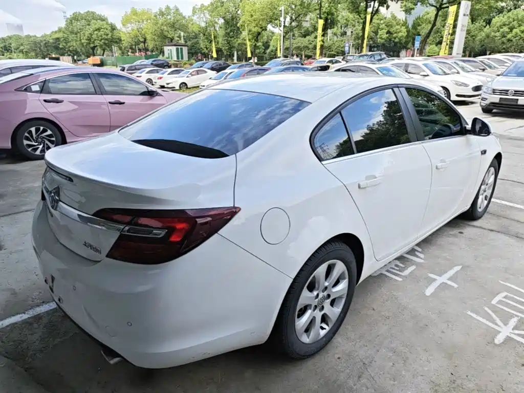 Buick Regal — миниатюра 7