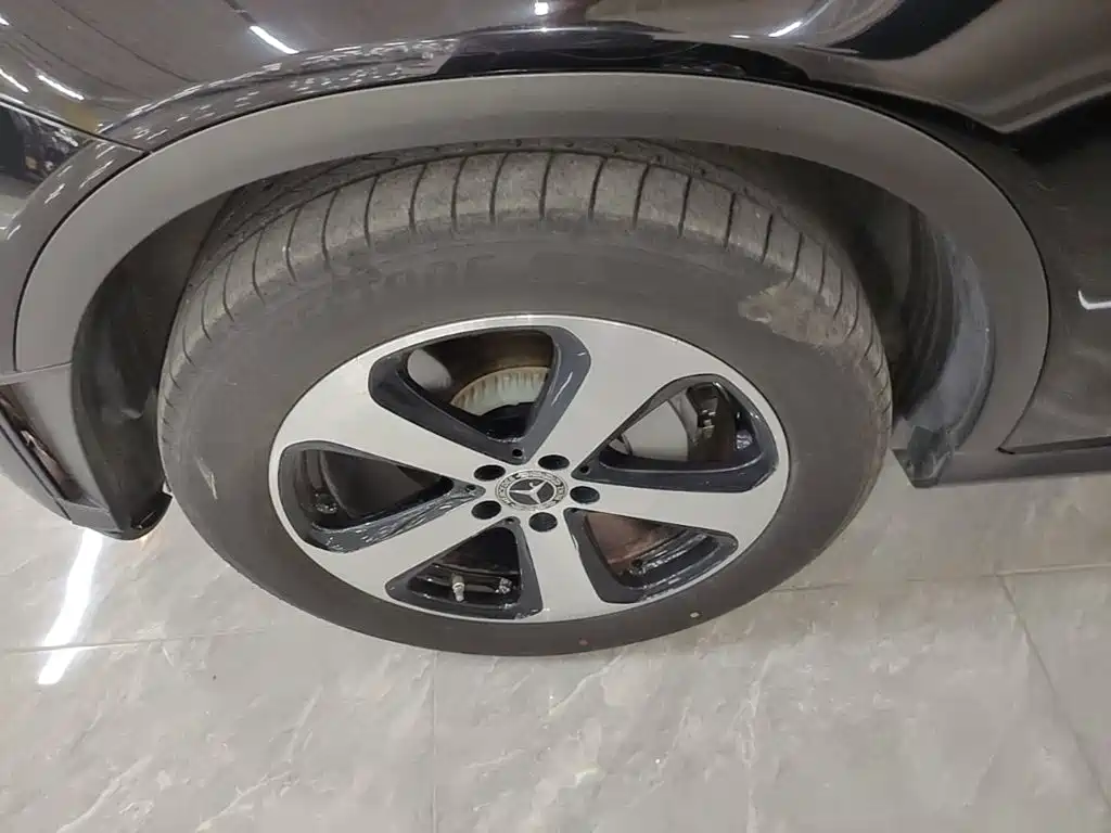 Mercedes-Benz GLC — миниатюра 23